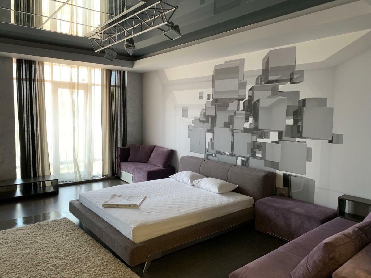 Apartments Raisy Okipnoi Київ Екстер'єр фото